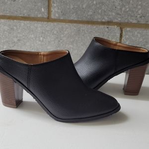 Black faux pebble leather block heel mules, size 7 never worn.